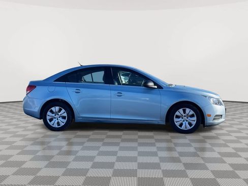 Used 2012 Chevrolet Cruze LS w/ Connectivity Package image 9