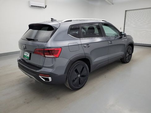 Used 2022 Volkswagen Taos SE AWD/4WD image 10