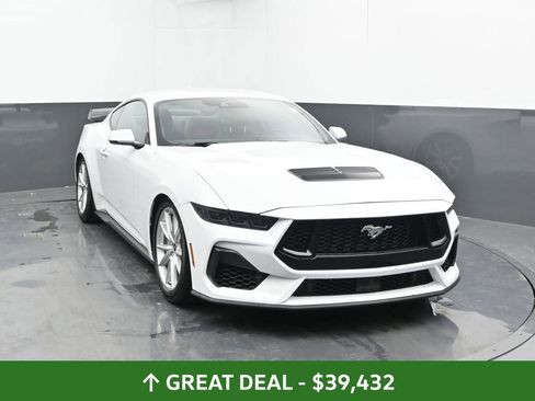 Used 2024 Ford Mustang GT Premium image 2