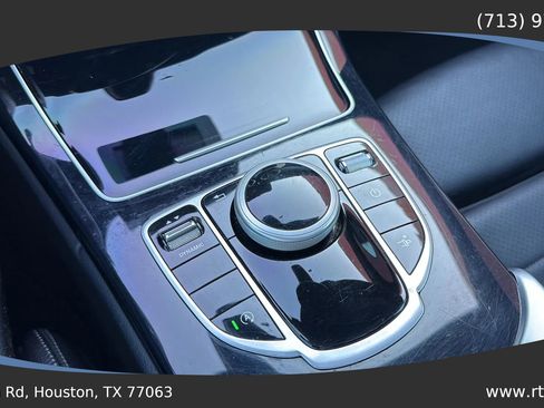 Used 2017 Mercedes-Benz C 300 Coupe image 39