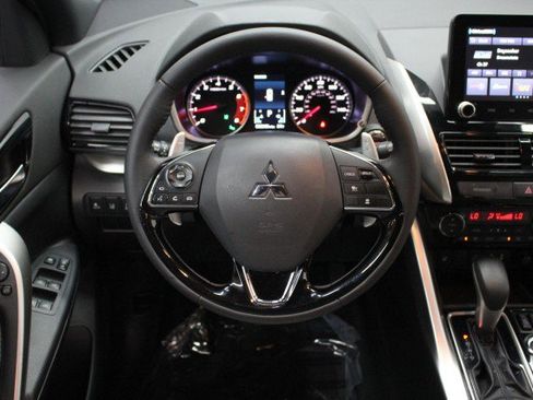 Used 2024 Mitsubishi Eclipse Cross SEL image 25