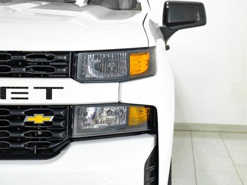 Used 2019 Chevrolet Silverado 1500 Custom w/ Custom Value Package image 43