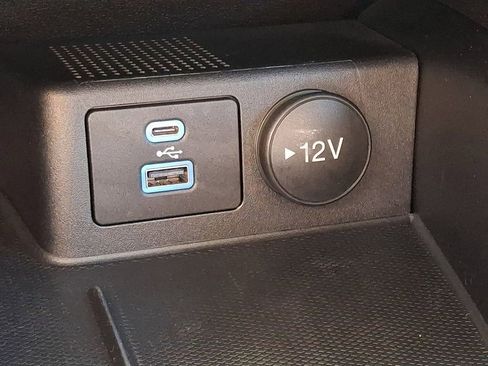 Certified 2022 Ford Escape SE AWD/4WD image 22