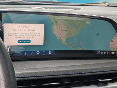 Used 2025 Cadillac XT4 Sport AWD/4WD image 10