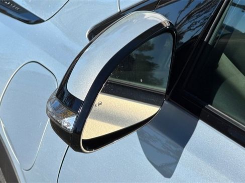 Used 2022 Chevrolet Bolt EUV Premier w/ Sun & Sound Package image 52