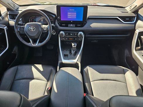 Used 2023 Toyota RAV4 XLE Premium AWD/4WD image 15