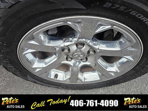 Used 2018 RAM 1500 Laramie w/ Convenience Group image 11