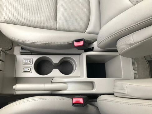 Used 2008 MAZDA MAZDA5 Grand Touring image 28