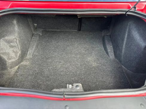Used 2012 Dodge Challenger R/T RWD image 19