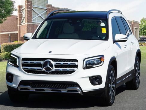 Certified 2023 Mercedes-Benz GLB 250 image 4