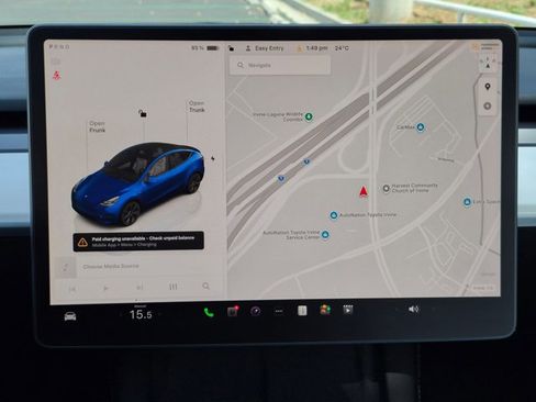 Used 2023 Tesla Model Y Long Range AWD/4WD image 16