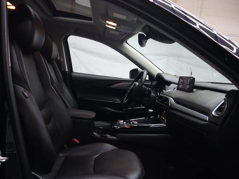 Used 2021 MAZDA CX-9 Touring w/ Touring Premium Package image 10