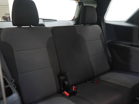Used 2022 Chevrolet Traverse LT AWD/4WD image 15