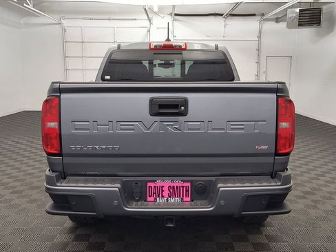 Used 2022 Chevrolet Colorado Z71 AWD/4WD image 10