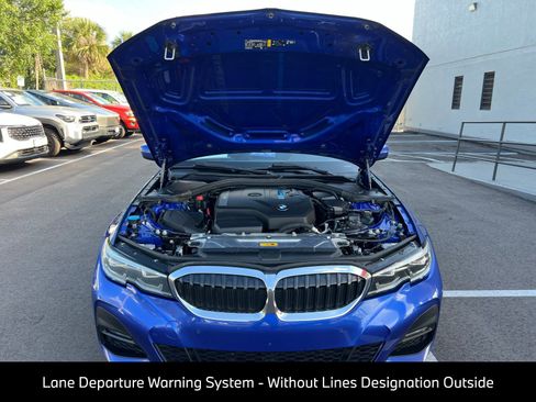 Used 2022 BMW 330e w/ M Sport Package RWD image 18