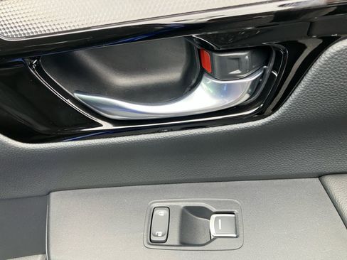 Certified 2025 Honda CR-V EX-L image 35