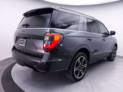 Used 2021 Ford Expedition Limited RWD image 12