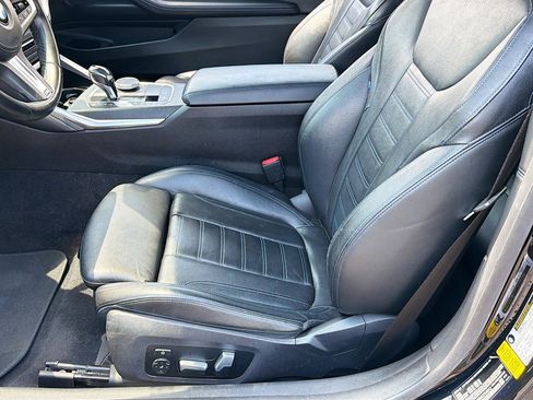 Used 2021 BMW 430i Coupe w/ M Sport Package RWD image 22