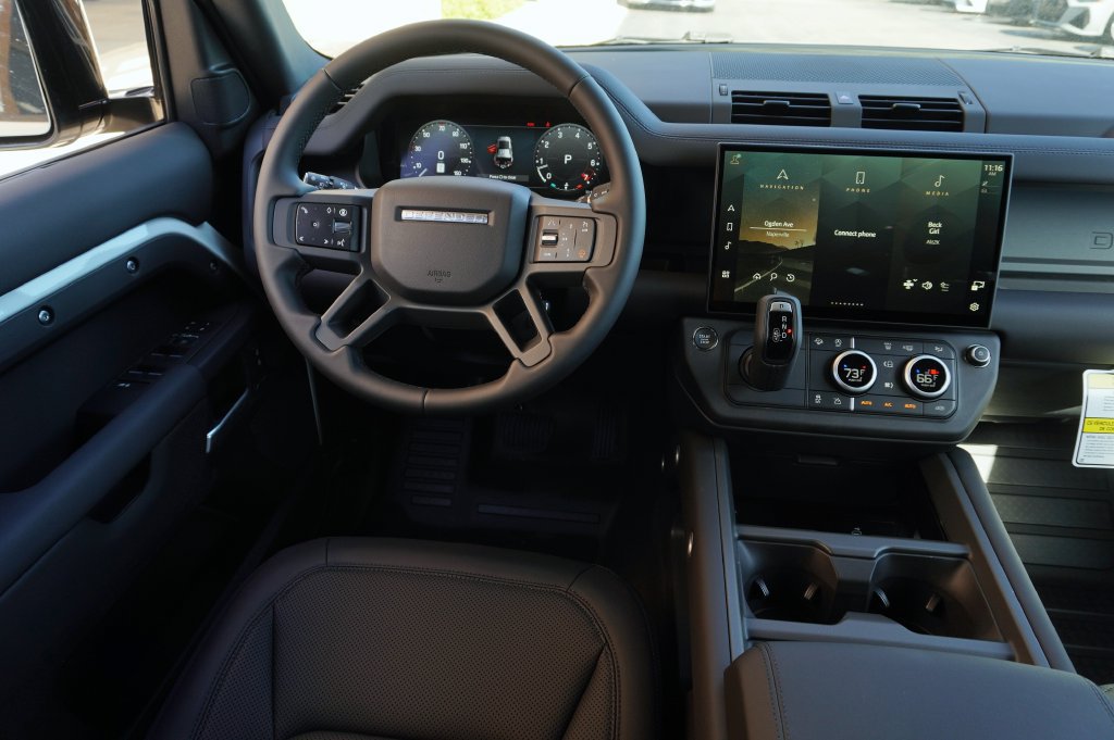 New 2026 Land Rover Defender 110 S AWD/4WD image 15