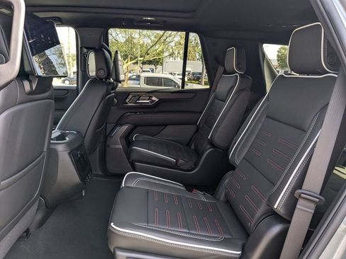 New 2026 GMC Yukon AT4 Ultimate AWD/4WD image 22