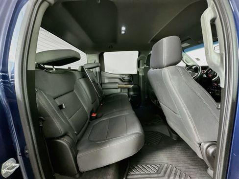 Used 2022 Chevrolet Silverado 1500 LT Trail Boss w/ Safety Package AWD/4WD image 27