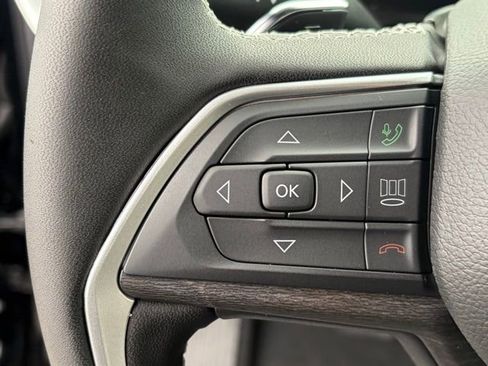 New 2026 Jeep Grand Cherokee Limited w/ Luxury Tech Group II AWD/4WD image 18