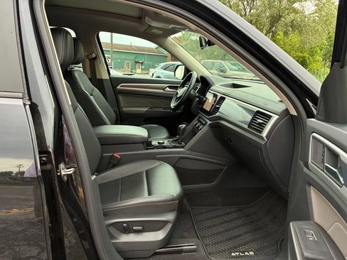 Used 2023 Volkswagen Atlas SEL R-Line AWD/4WD image 43