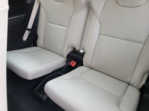 Certified 2024 Volvo XC90 T8 Plus w/ Protection Package AWD/4WD image 24