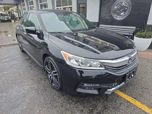 Used 2017 Honda Accord Sport Special Edition image 5