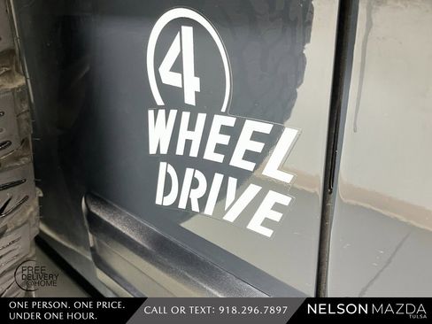 Used 2017 Jeep Wrangler Unlimited Sahara w/ Quick Order Package 24E Chief image 15