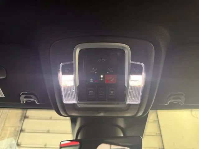 Used 2023 RAM 2500 Rebel w/ Level 2 Equipment Group AWD/4WD image 18