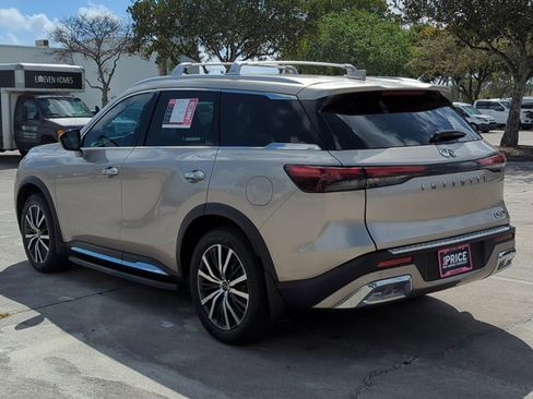 Used 2022 INFINITI QX60 Sensory w/ Vision Package image 8