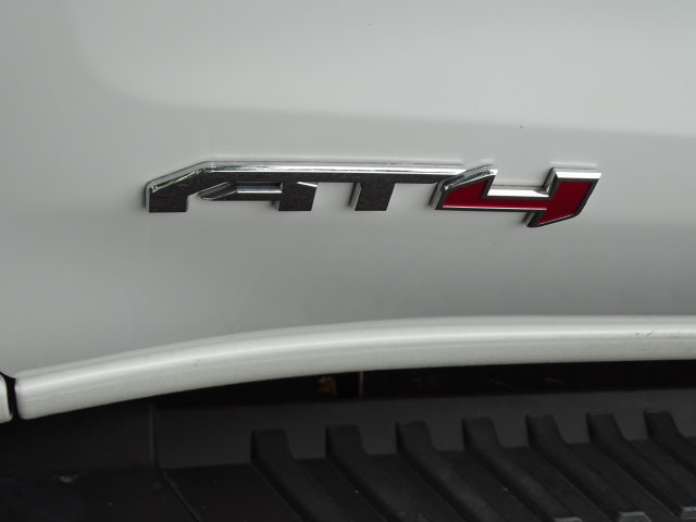 Used 2024 GMC Sierra 1500 AT4 w/ Technology Package AWD/4WD image 26