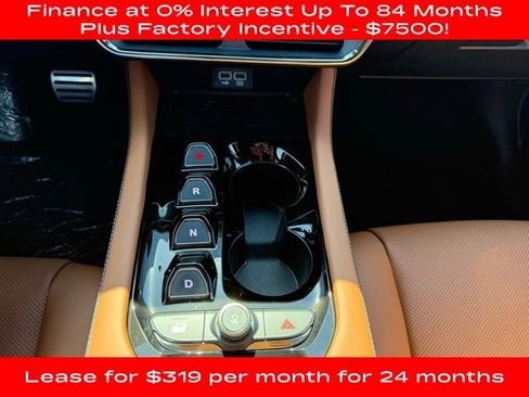 New 2025 VinFast VF 8 Plus image 24