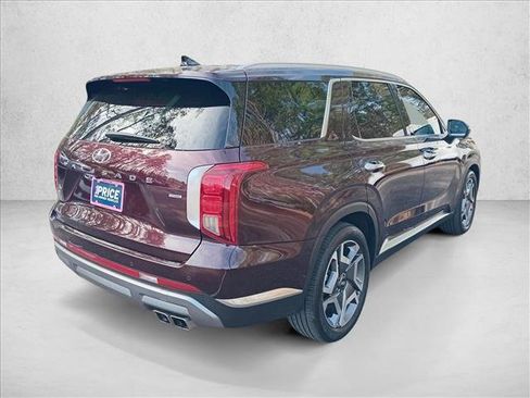 Used 2024 Hyundai Palisade Limited image 4