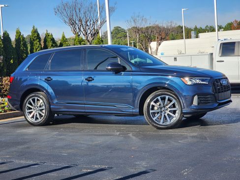 Used 2023 Audi Q7 2.0T Premium Plus image 3