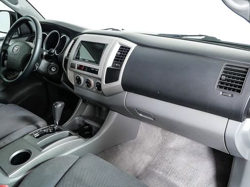 Used 2008 Toyota Tacoma PreRunner image 23