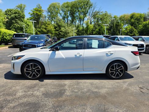 Used 2024 Nissan Sentra SR FWD image 5