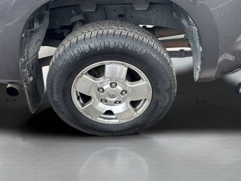 Used 2011 Toyota Tundra 4x4 CrewMax w/ TRD Off-Road Pkg image 35