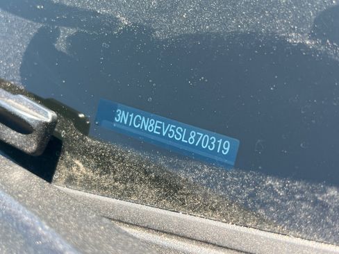 Used 2025 Nissan Versa SV w/ Trunk Package FWD image 25
