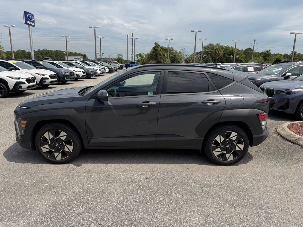 Used 2024 Hyundai Kona SEL FWD image 10