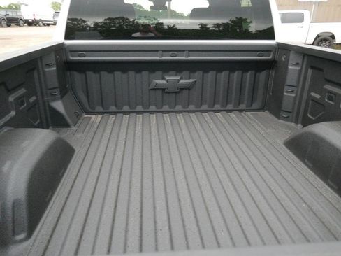 New 2026 Chevrolet Silverado 1500 Custom Trail Boss w/ Dark Appearance Package AWD/4WD image 6