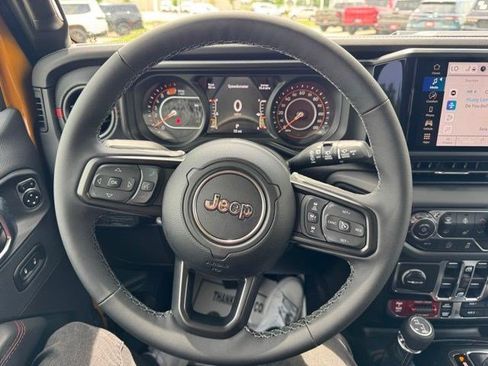 New 2026 Jeep Wrangler Unlimited Rubicon AWD/4WD image 15