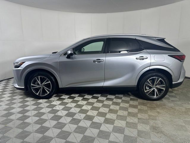 Used 2023 Lexus RX 350 Premium w/ Accessory Package AWD/4WD image 5