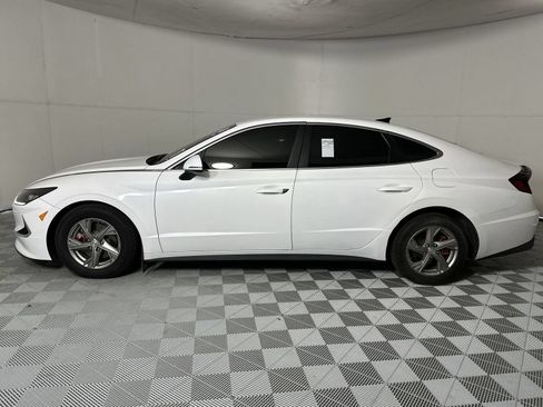 Used 2023 Hyundai Sonata SE FWD image 5