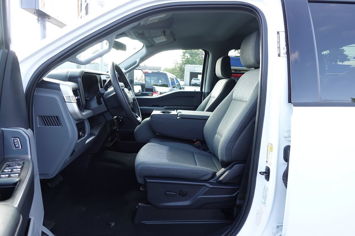 Used 2025 Ford F250 XLT w/ FX4 Off-Road Package AWD/4WD image 17