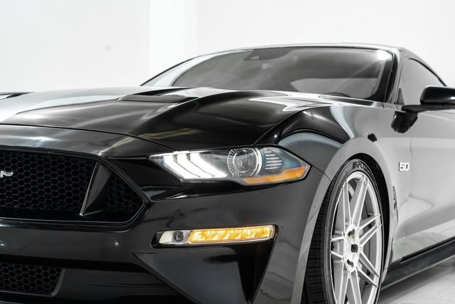 Used 2018 Ford Mustang GT Premium w/ Equipment Group 401A RWD image 15