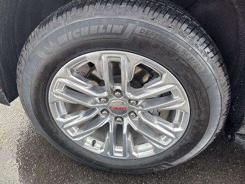 Used 2021 GMC Yukon XL SLT w/ SLT Luxury Package image 40