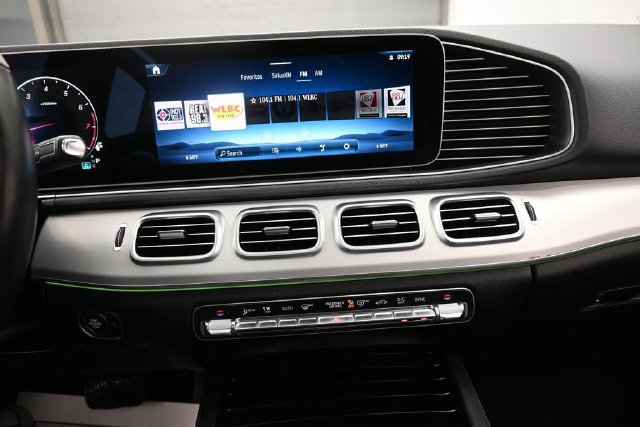 Used 2025 Mercedes-Benz GLE 350 4MATIC image 10