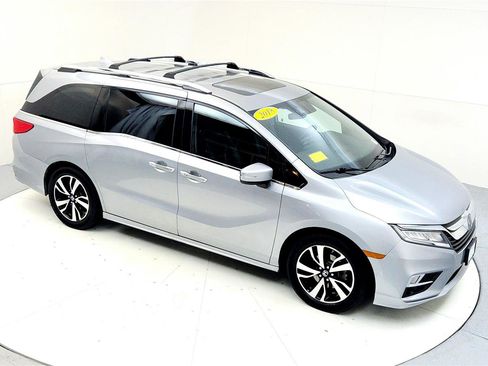 Used 2018 Honda Odyssey Elite image 19